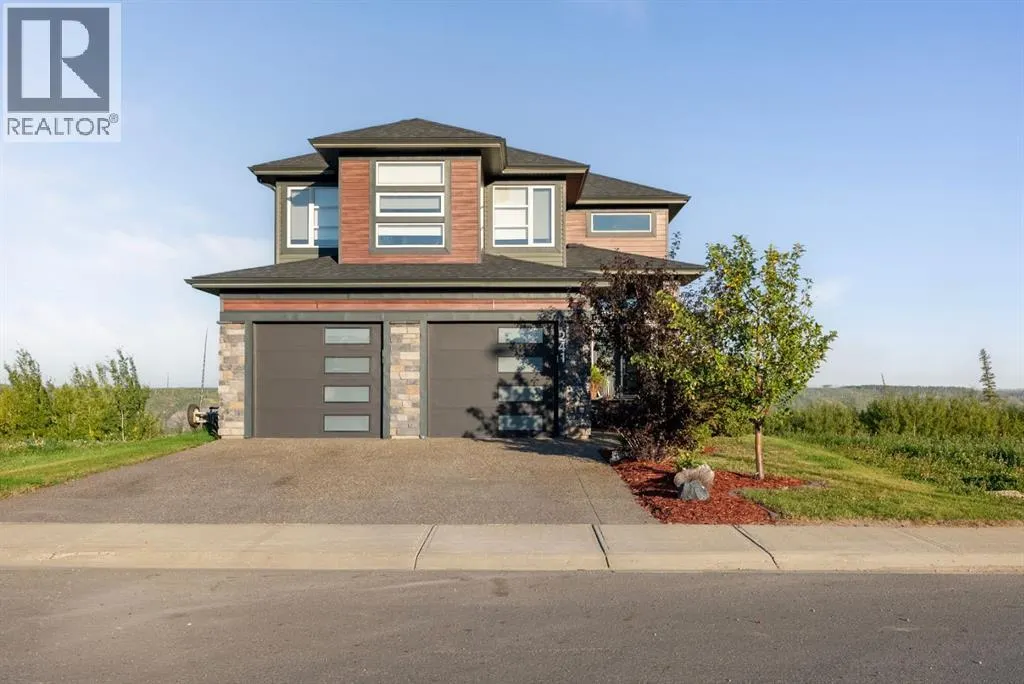 241 Diamondstone Ridge