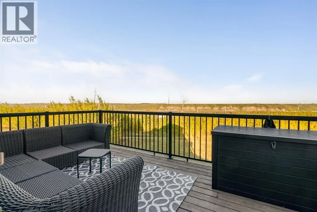 241 Diamondstone Ridge