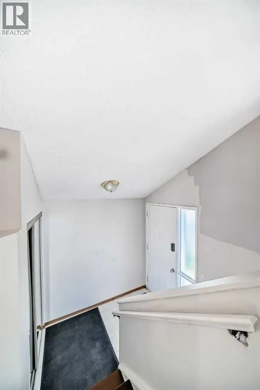 11 Martinwood Road NE