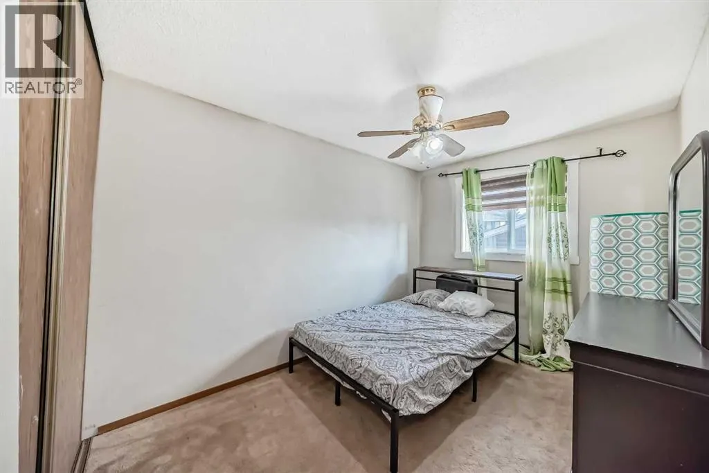 11 Martinwood Road NE