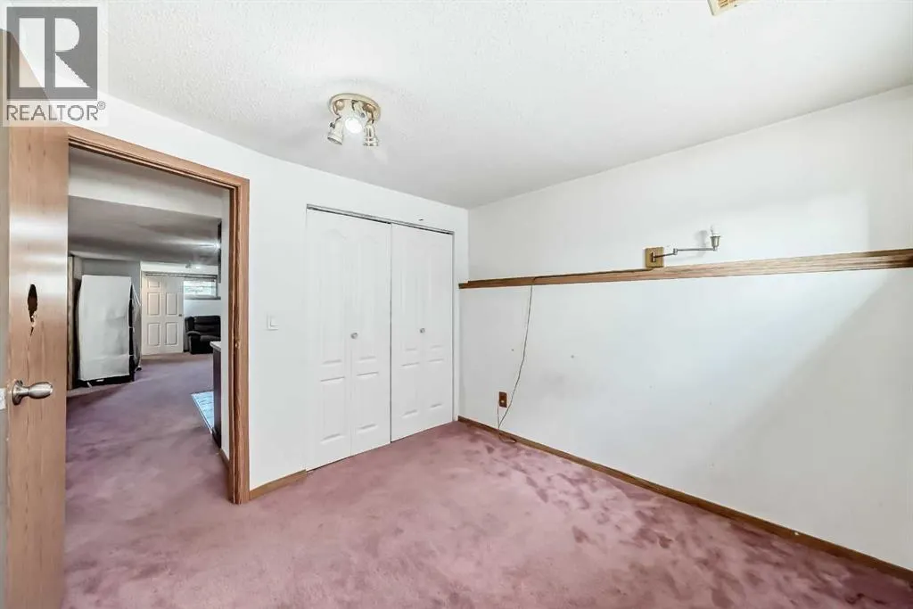 11 Martinwood Road NE