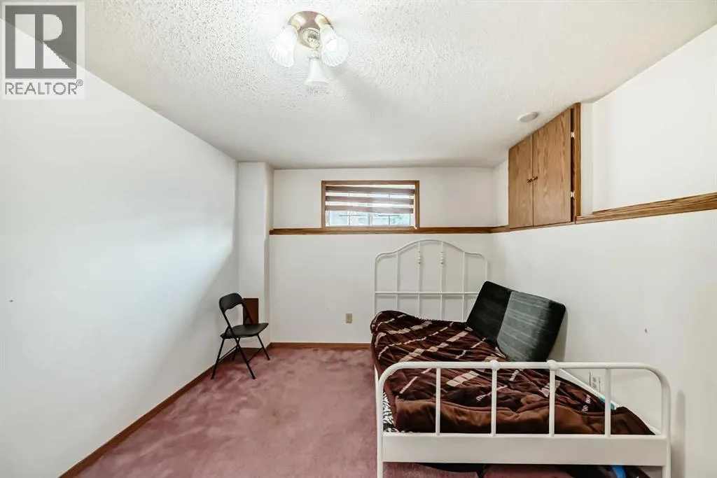 11 Martinwood Road NE