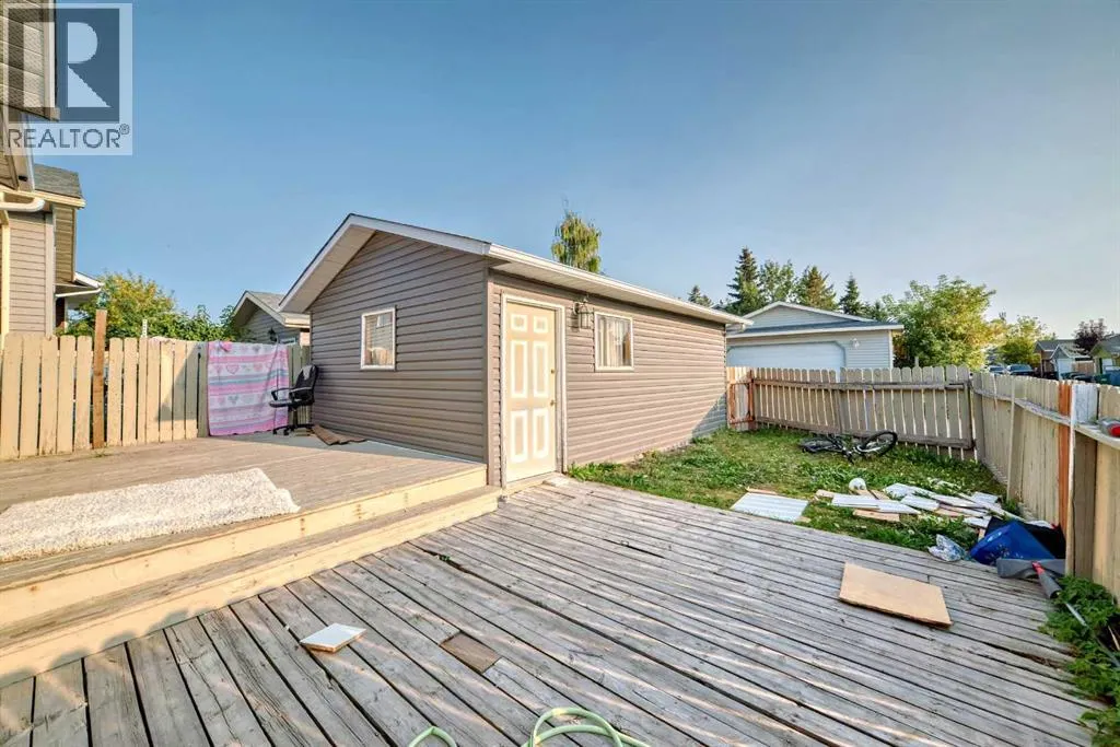 11 Martinwood Road NE
