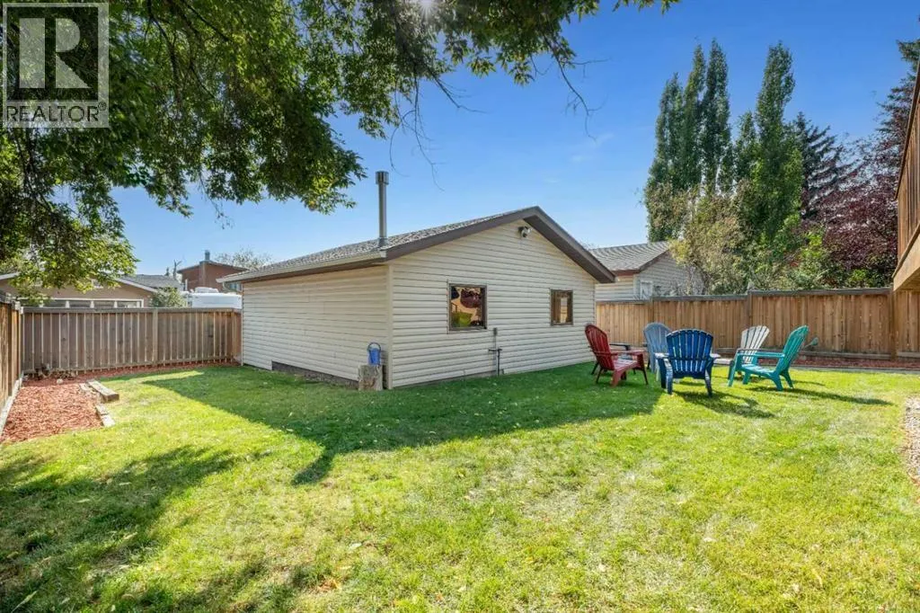 1205 Meadowbrook Drive SE