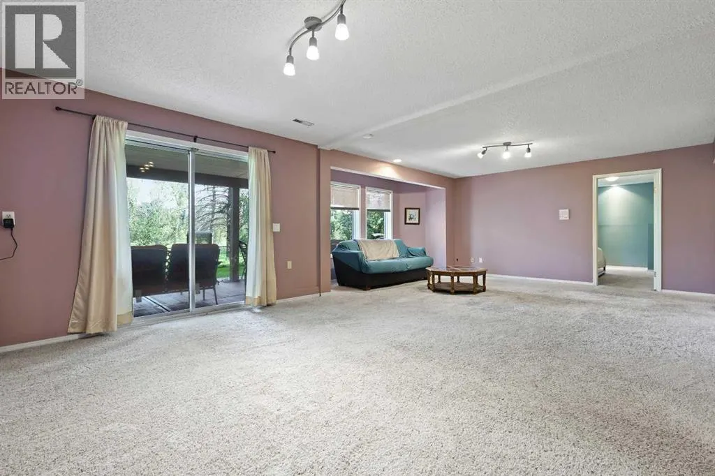 322 Douglas Woods Court SE