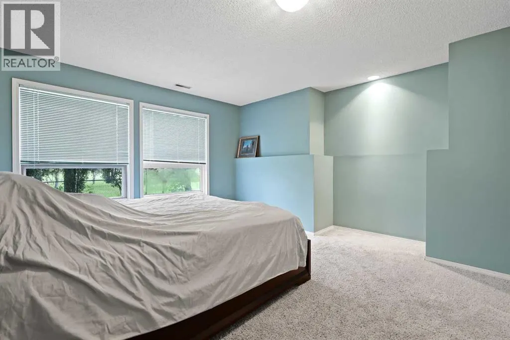 322 Douglas Woods Court SE