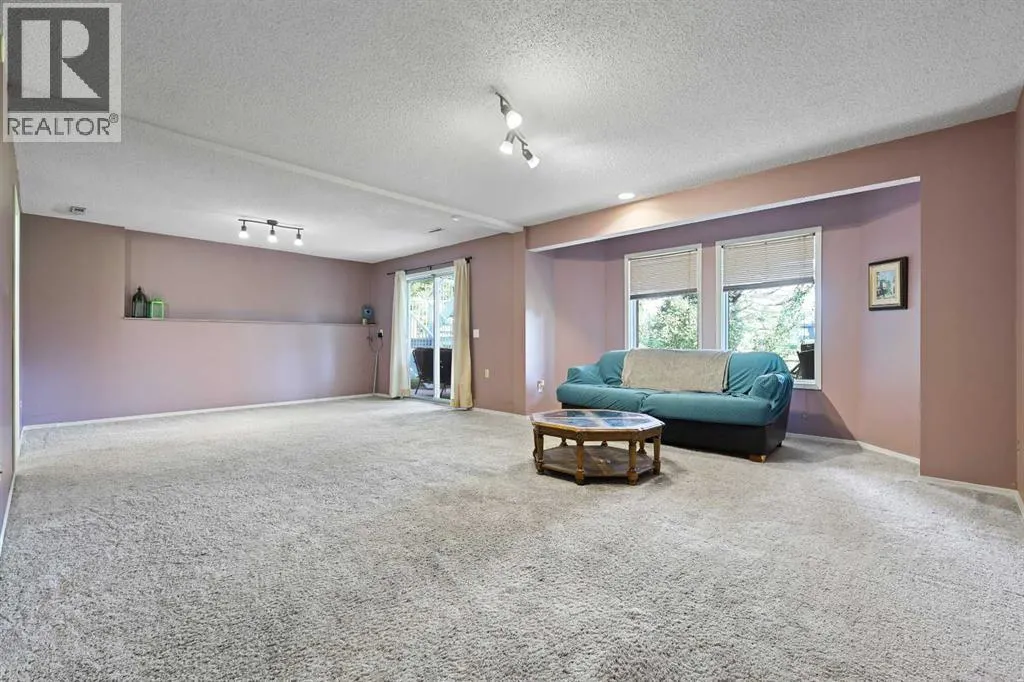 322 Douglas Woods Court SE