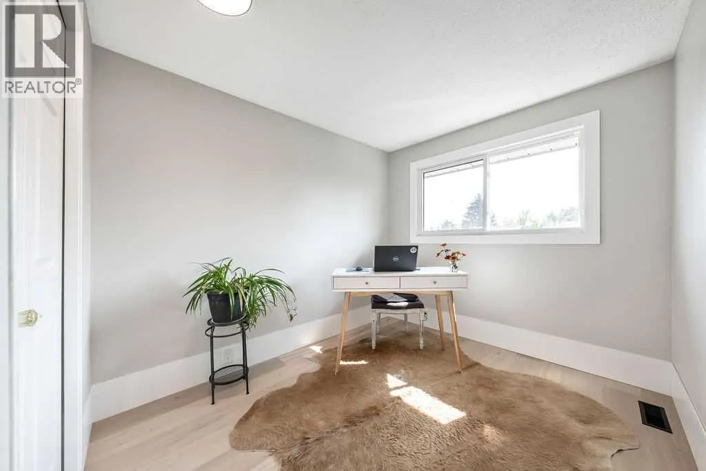 41 Midridge Gardens SE
