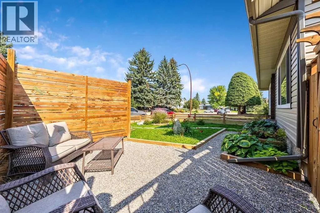 41 Midridge Gardens SE