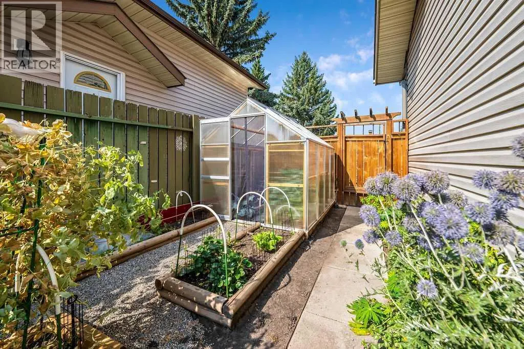 41 Midridge Gardens SE