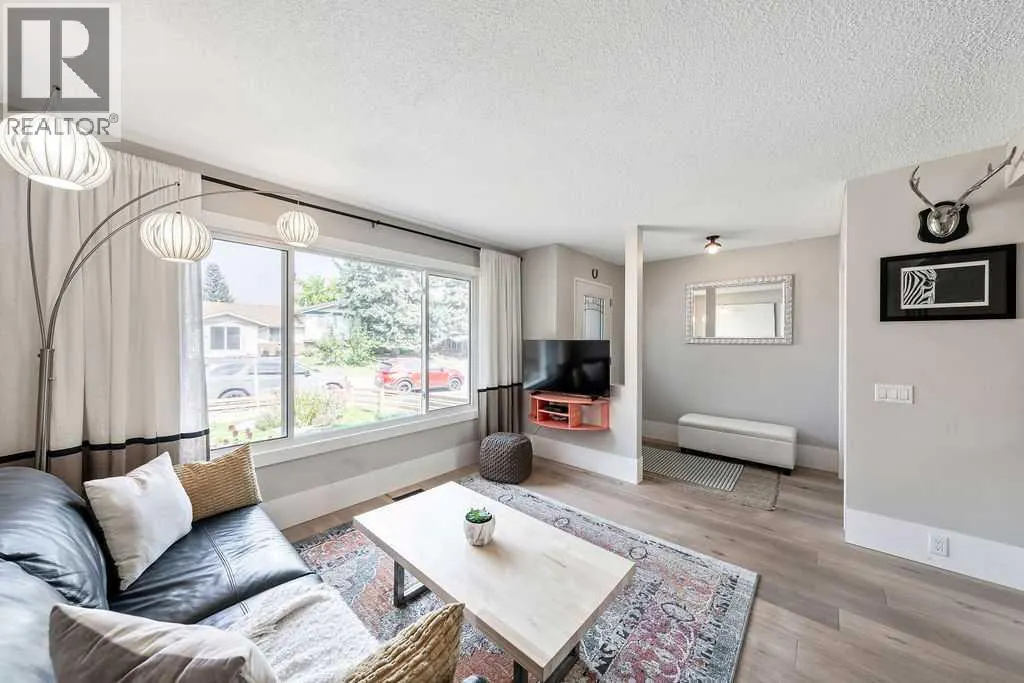 41 Midridge Gardens SE