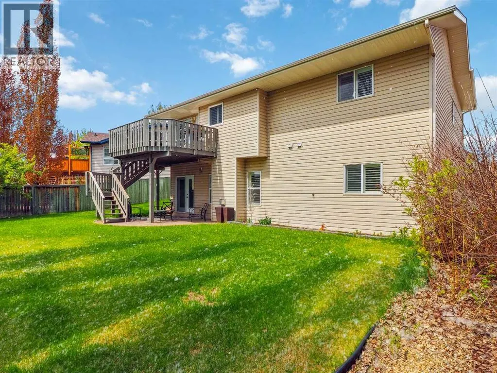 23 Dobson Close