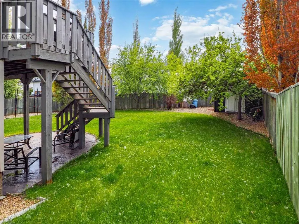 23 Dobson Close