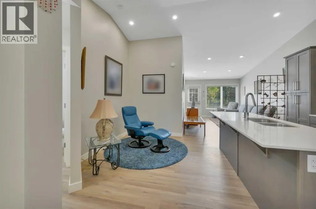45 Golden Crescent