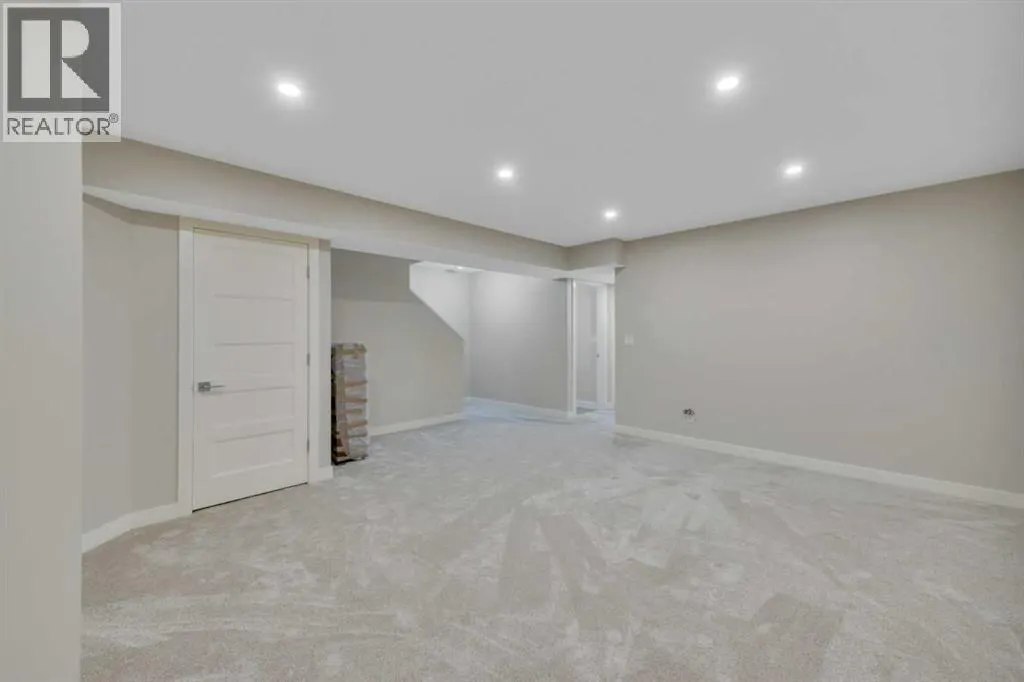 45 Golden Crescent