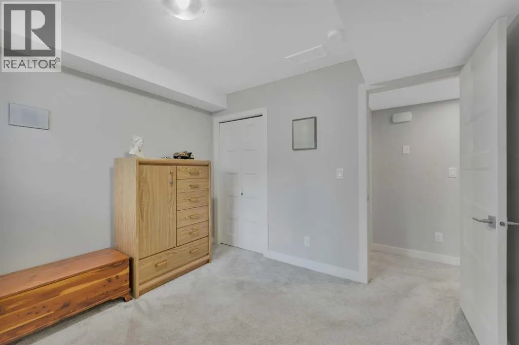 45 Golden Crescent
