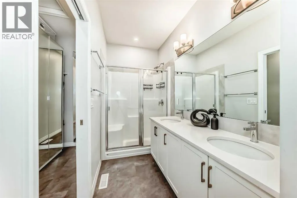 1941 Mahogany Boulevard SE