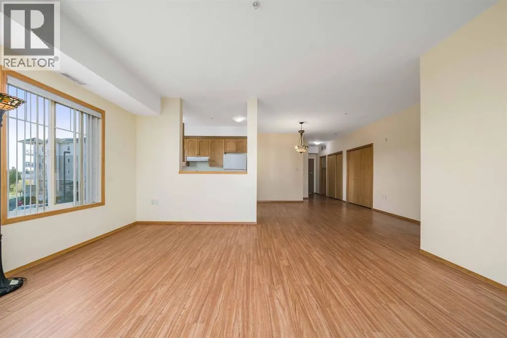 210, 194 Sunrise Circle SW