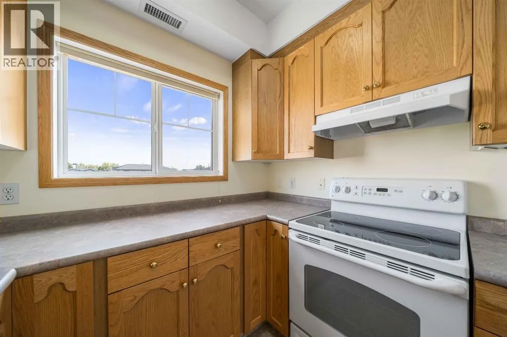 210, 194 Sunrise Circle SW