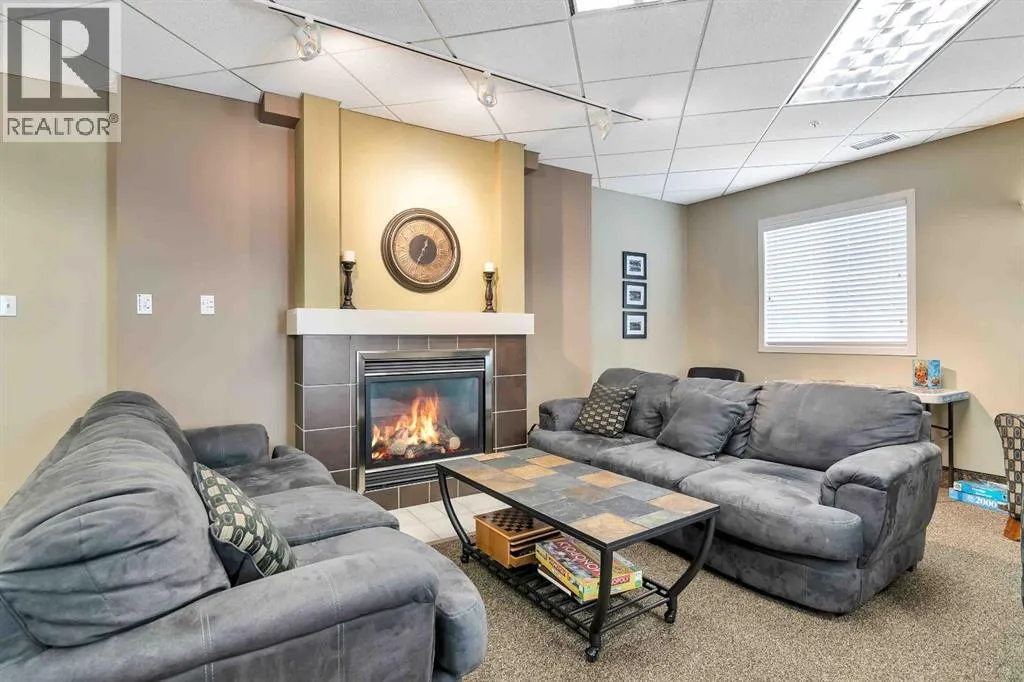 210, 194 Sunrise Circle SW