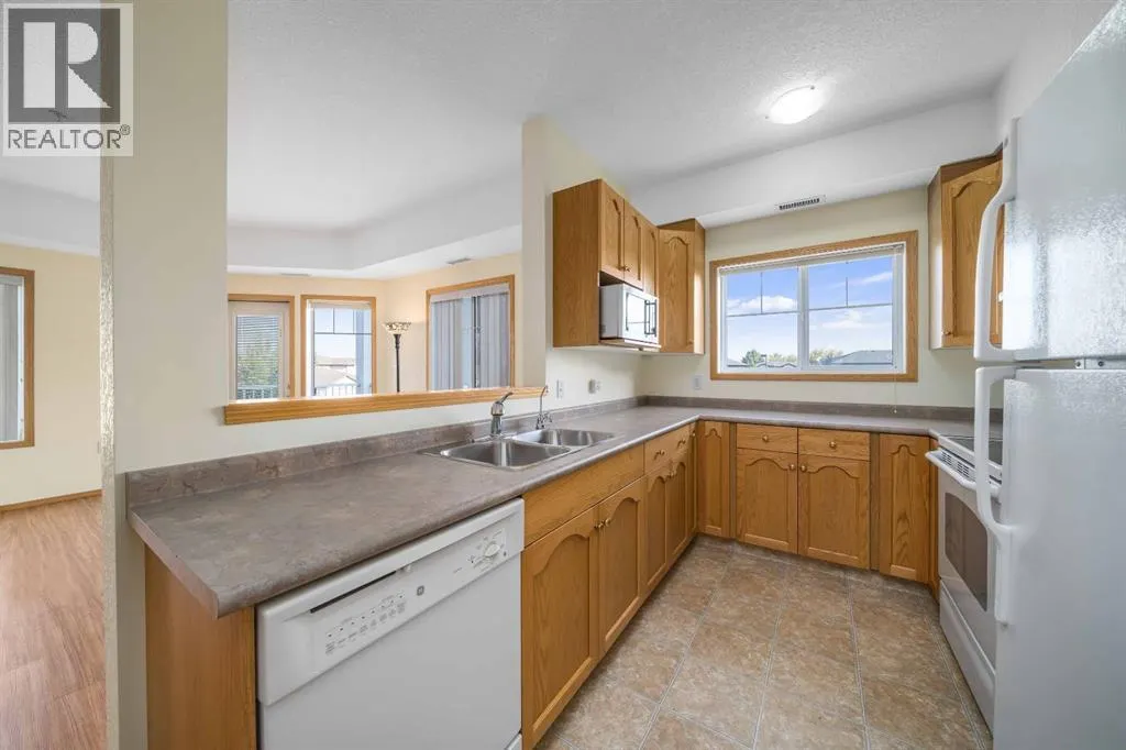 210, 194 Sunrise Circle SW