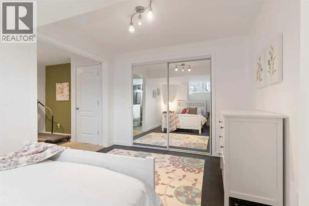 37 Legacy Gate SE