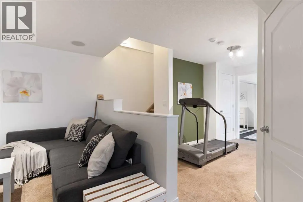 37 Legacy Gate SE