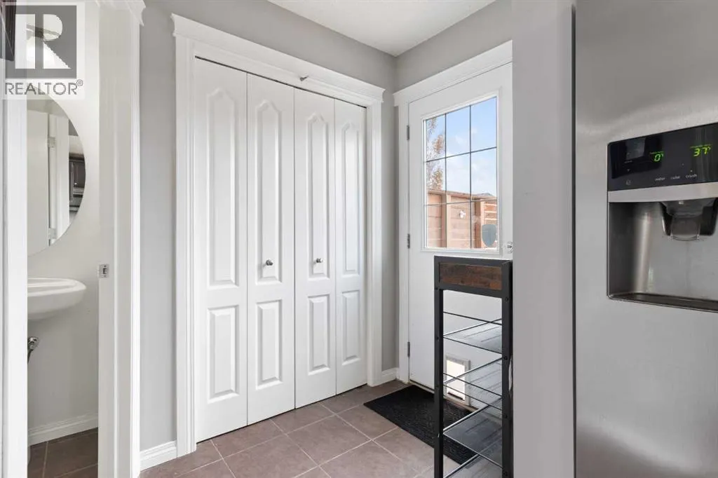 37 Legacy Gate SE