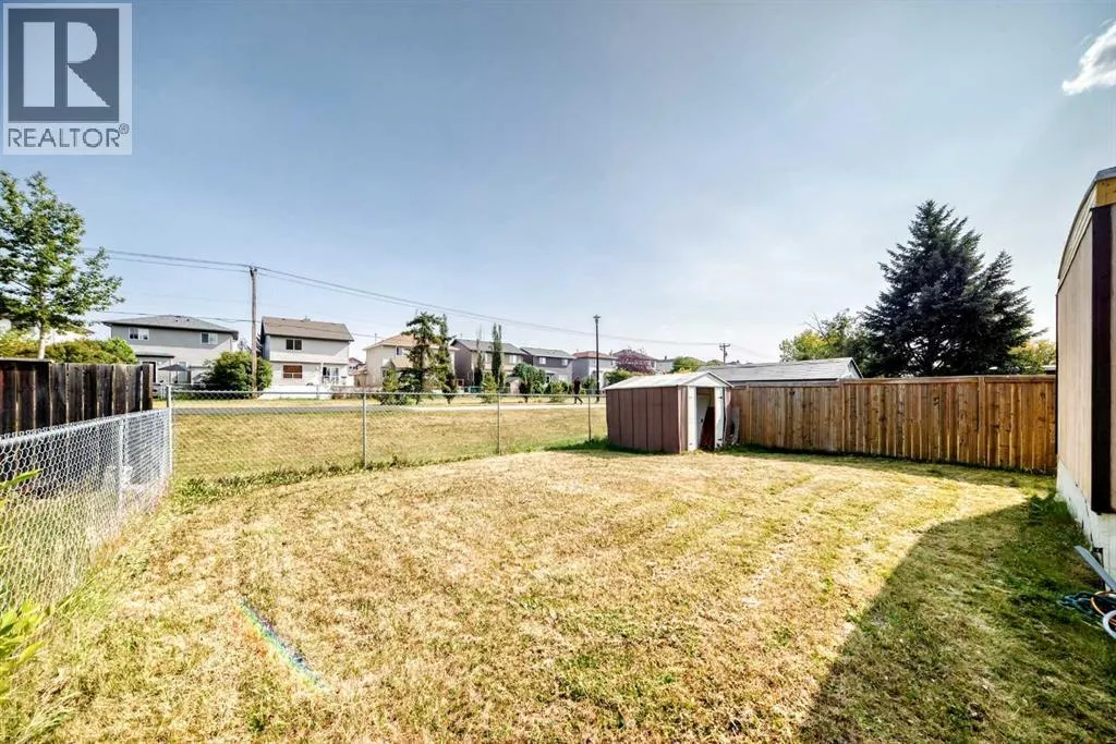 100 Spring Haven Close SE