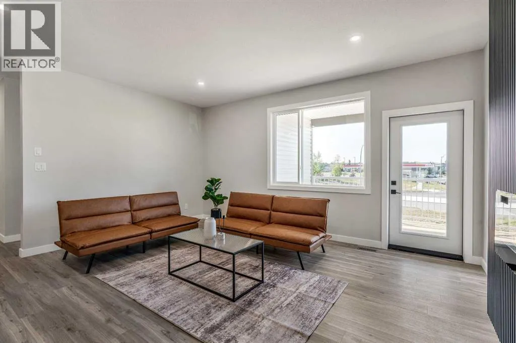 413 Rivergrove Chase W