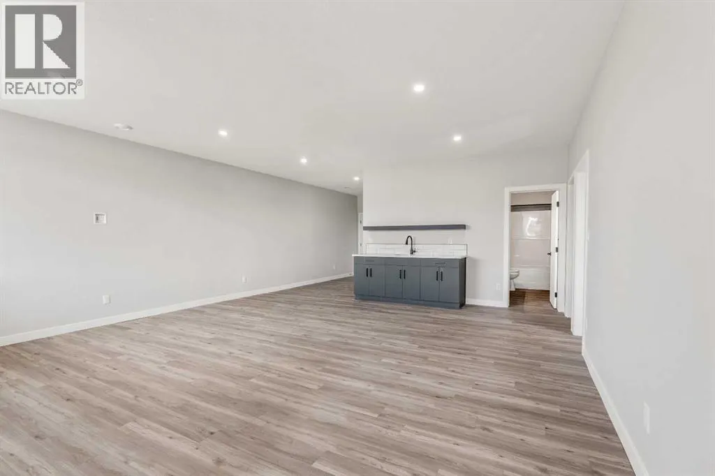 413 Rivergrove Chase W