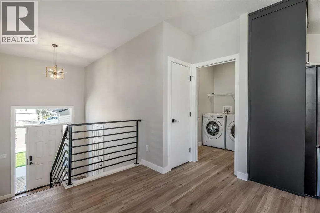 413 Rivergrove Chase W