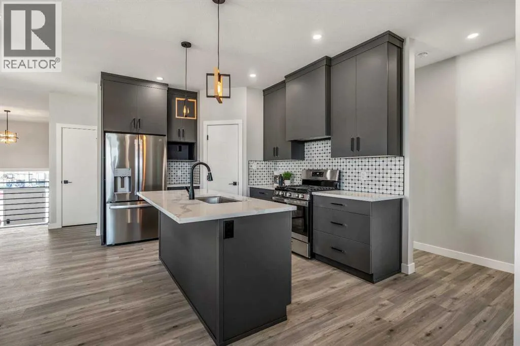 413 Rivergrove Chase W