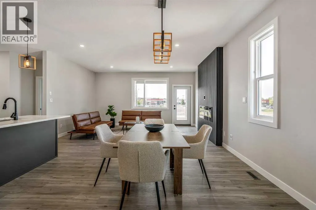 413 Rivergrove Chase W