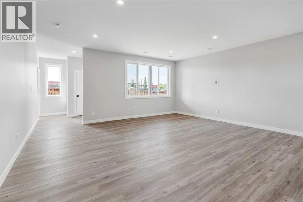 413 Rivergrove Chase W
