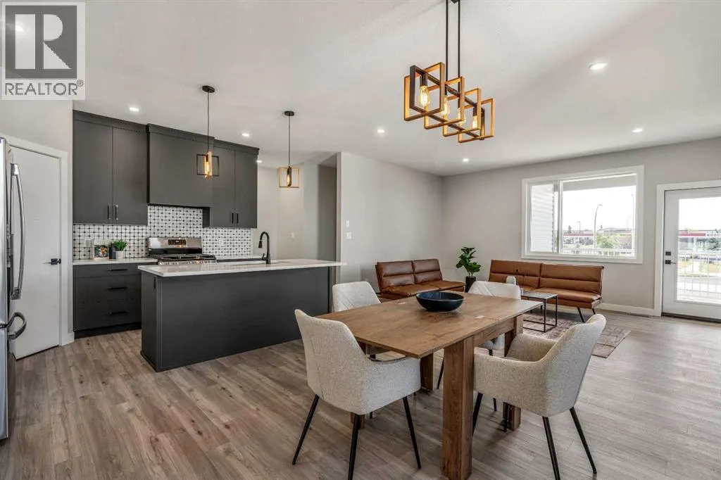 413 Rivergrove Chase W