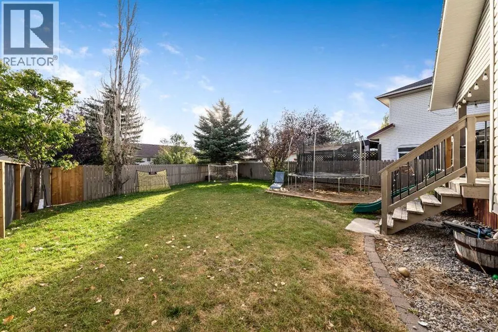1607 Sunshine Close SE