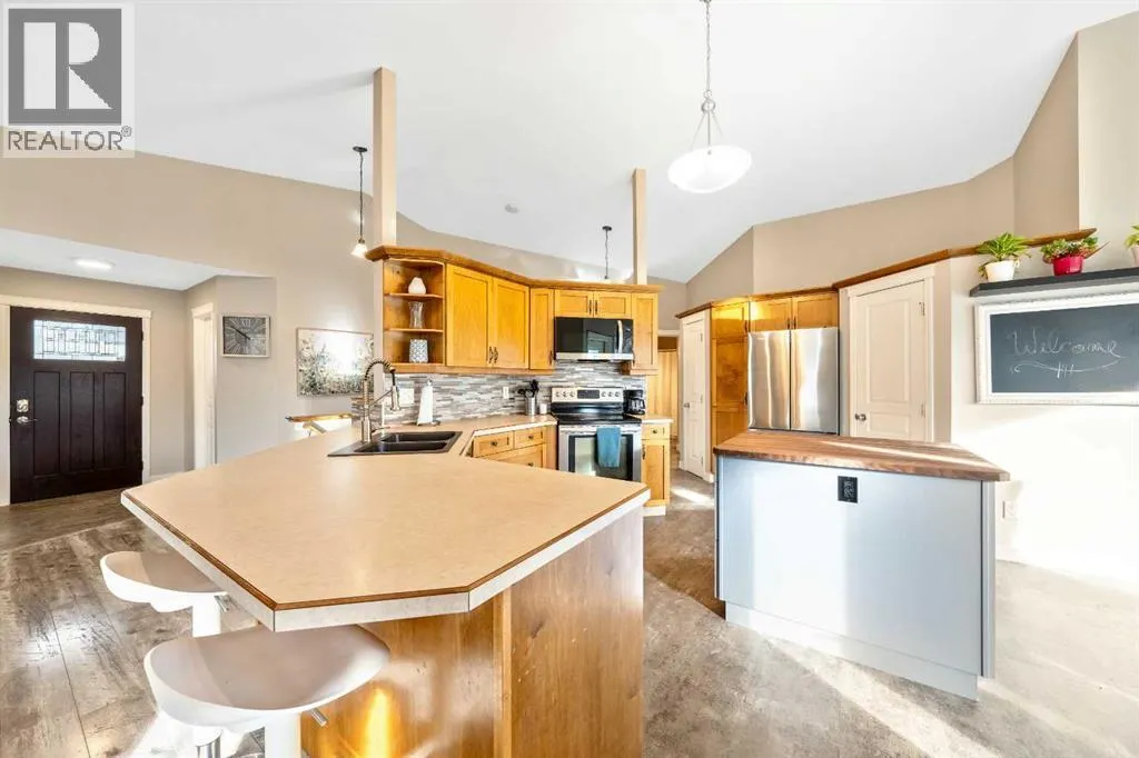 1607 Sunshine Close SE