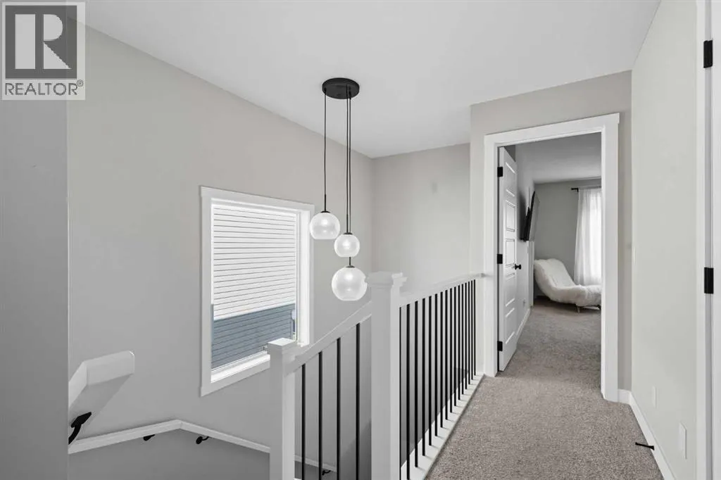 443 Hillcrest Manor SW