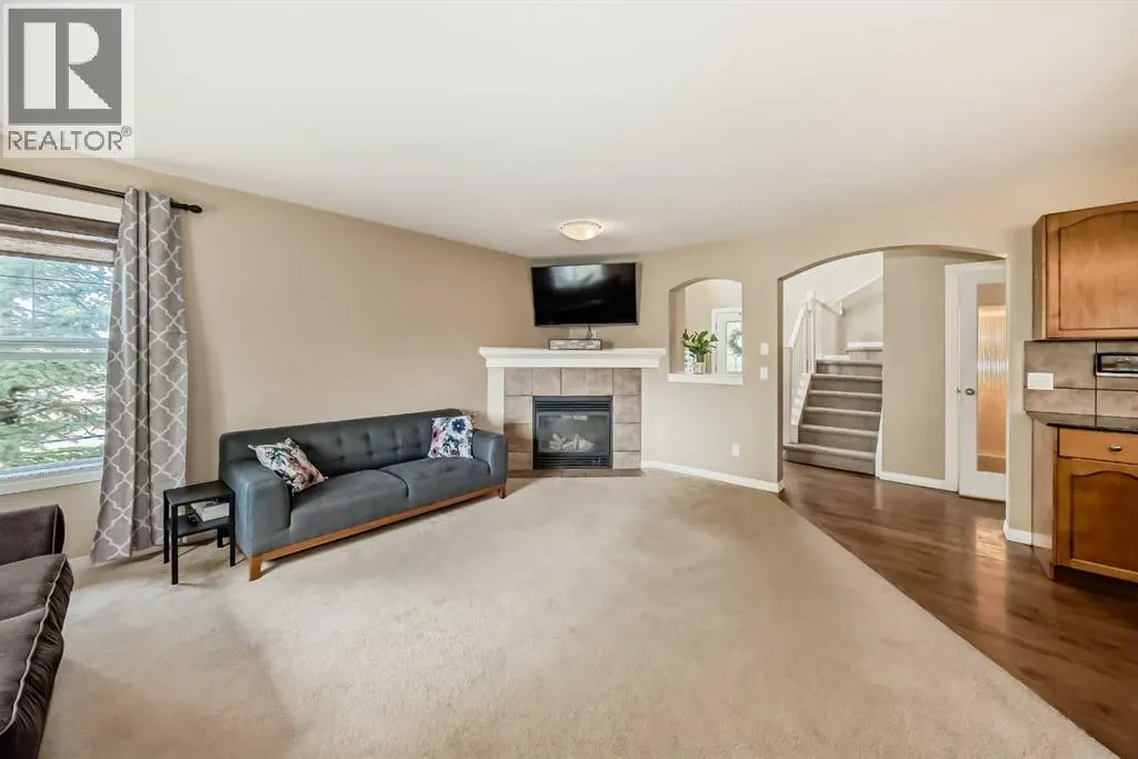 23 Rockyspring Green NW