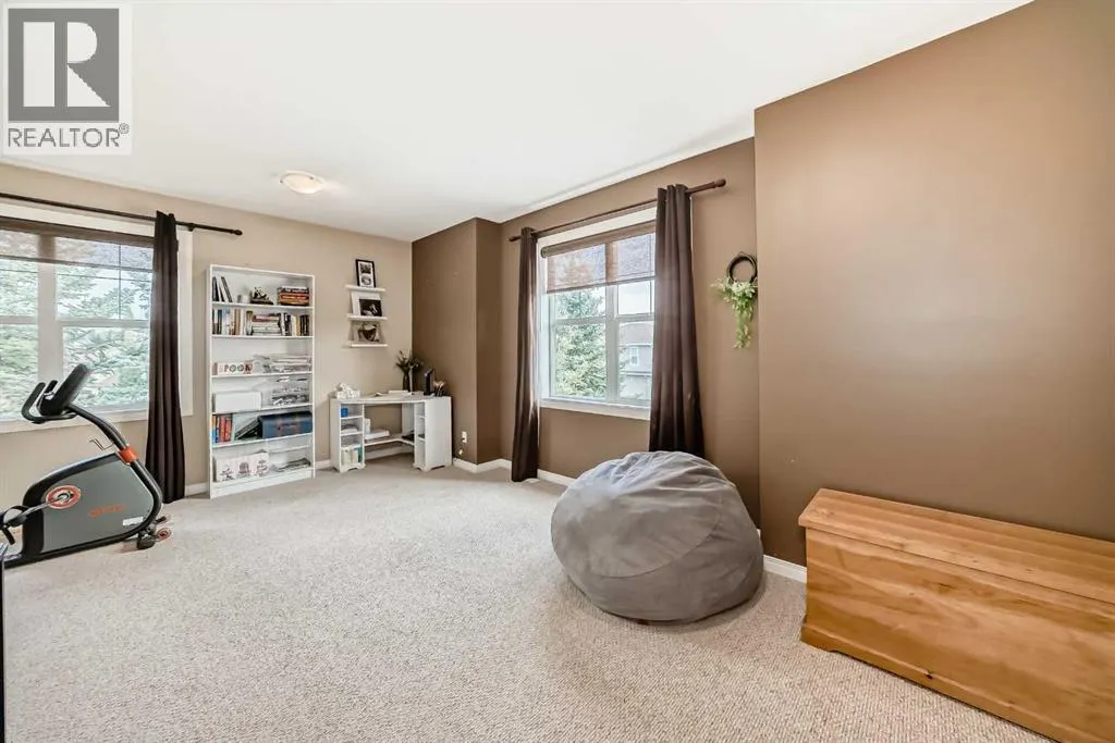 23 Rockyspring Green NW