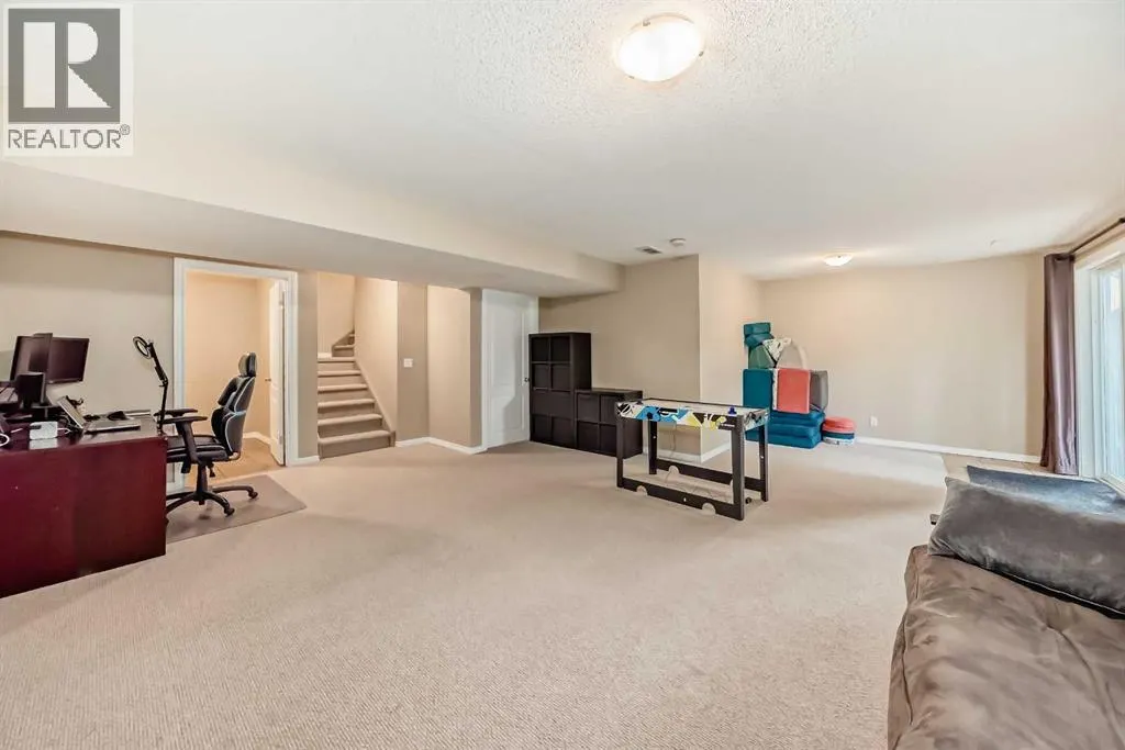 23 Rockyspring Green NW