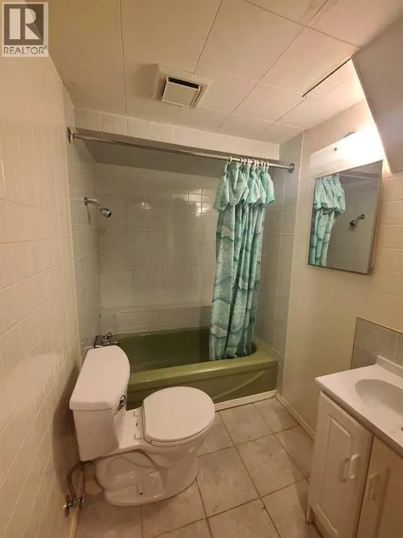 411 4th Street