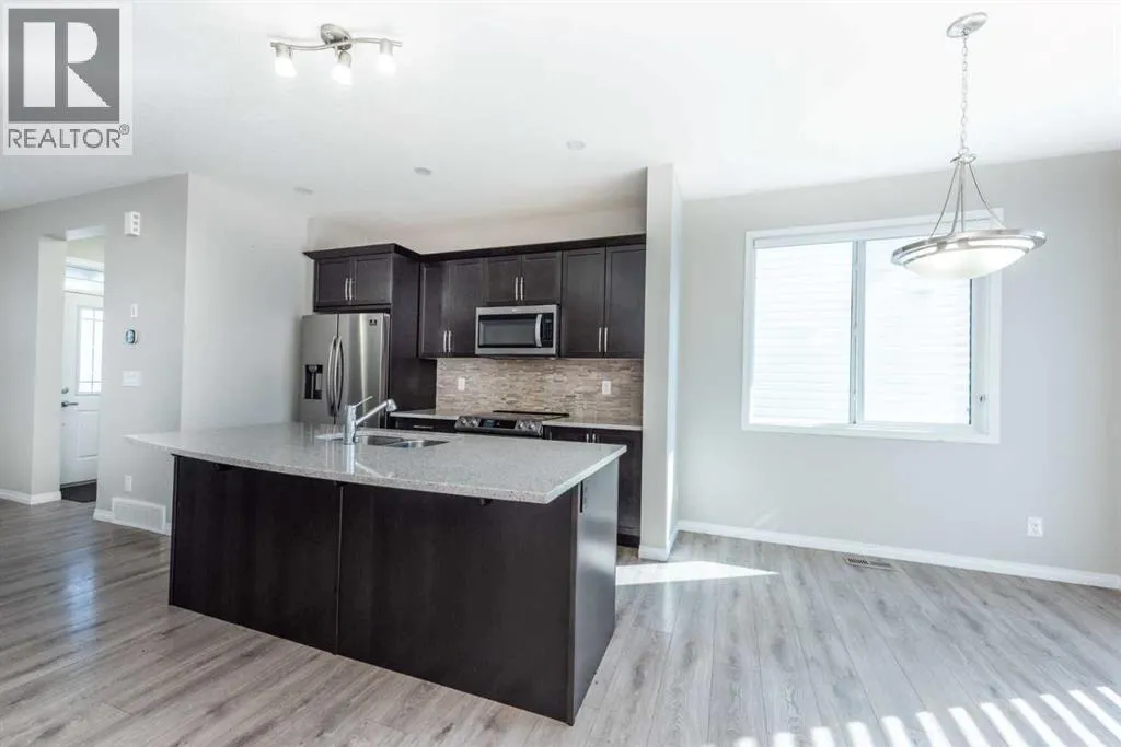 324 Carrington Way NW