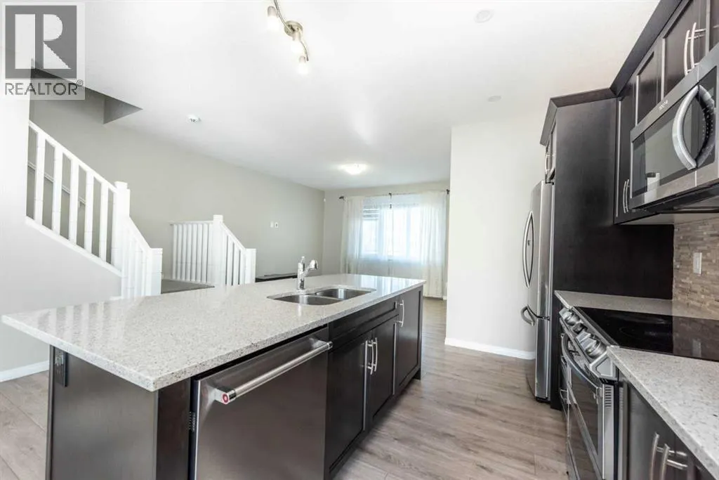 324 Carrington Way NW
