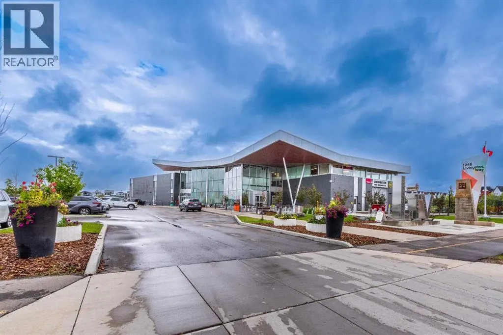 324 Carrington Way NW