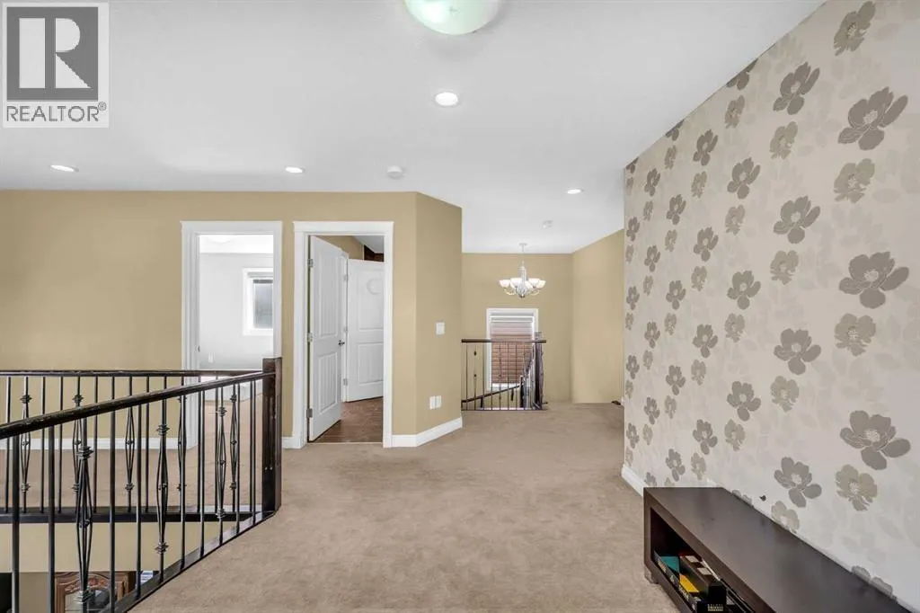 217 Taralake Manor NE