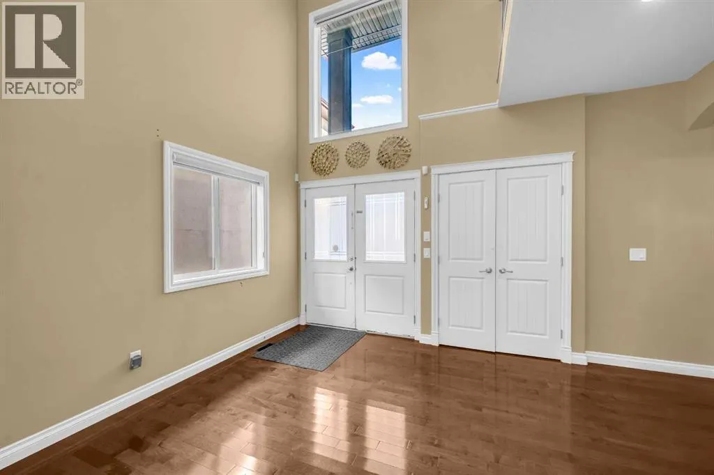 217 Taralake Manor NE