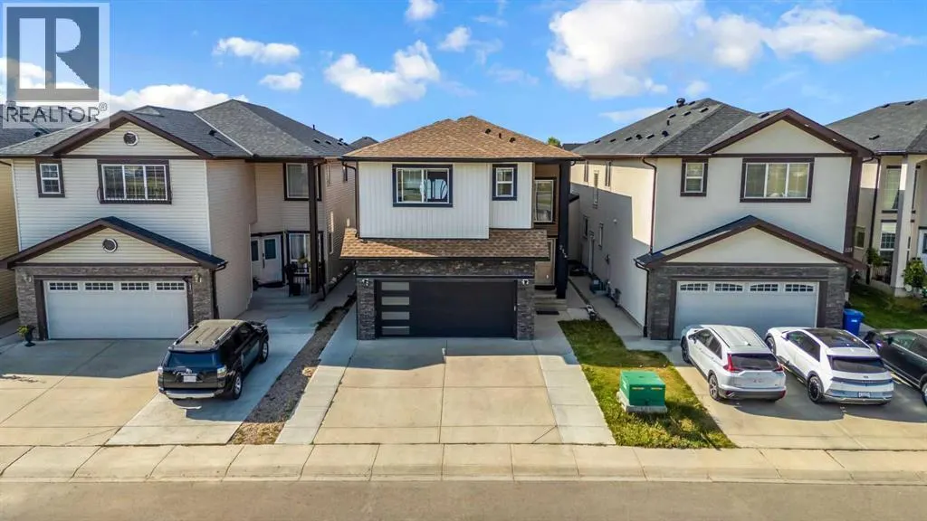 217 Taralake Manor NE