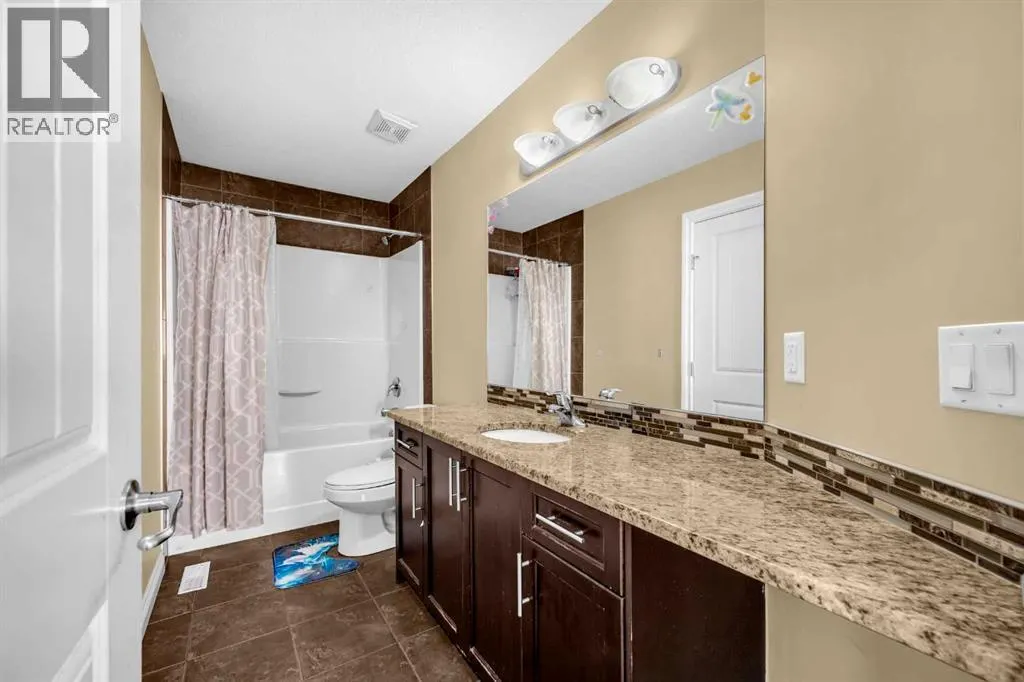 217 Taralake Manor NE